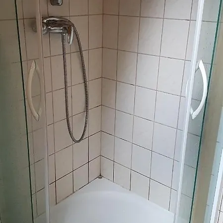 Na Skalnej بيت خشبي كارباش